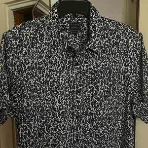 Men's Guess Button Down Leopard Print Shirt. Large